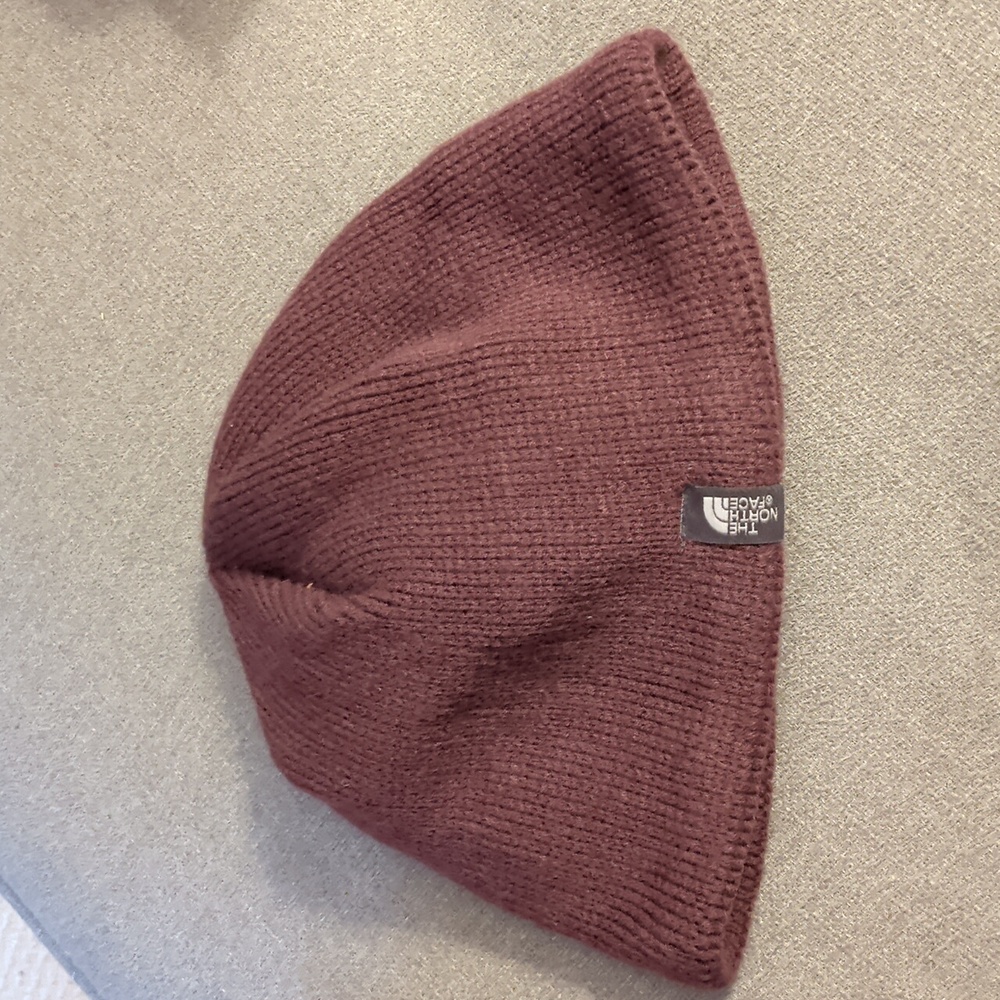 The North Face Unisex/Womens Maroon Beanie
